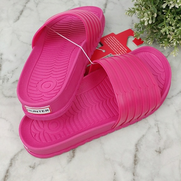 Hunter Shoes - Hunter womens pink slides sandal slip-ons